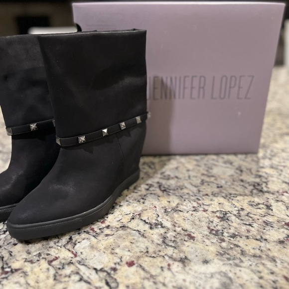 Jennifer Lopez Collection Boots - Picture 1 of 4